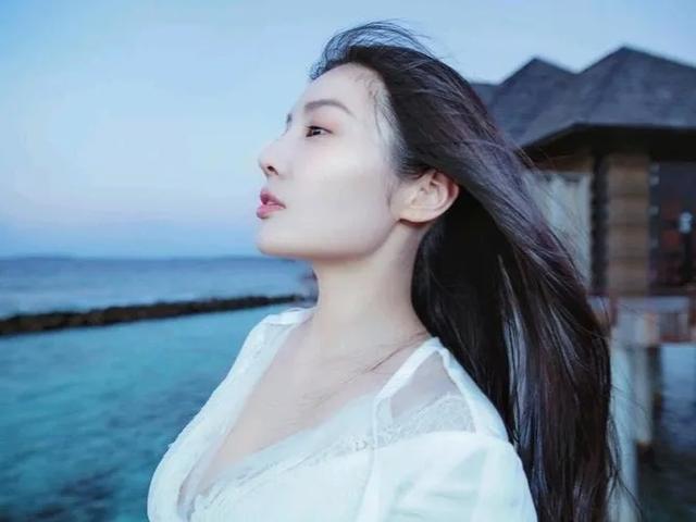 徐冬冬大胆宣称：她很喜欢自己120斤的体重，让人看到不一样的她