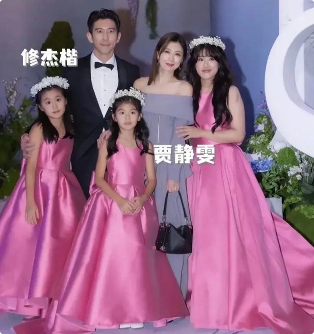 萧敬腾婚礼：小S的腿，贾静雯的肩，徐若瑄的脸，把新娘风头抢了