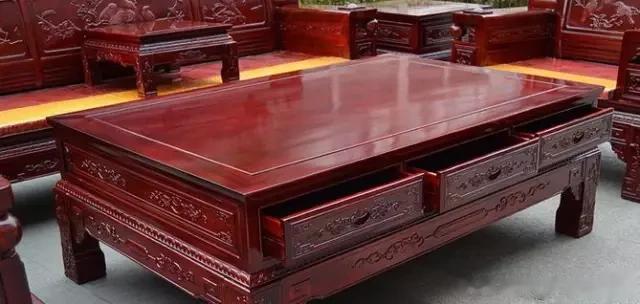 详解“红花梨”:既不是花梨,也不是红木