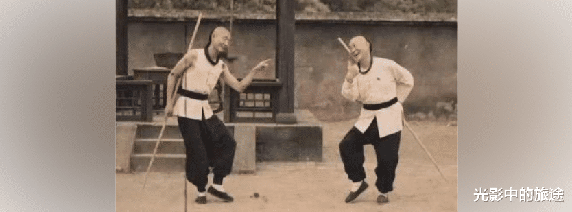 孙大圣回来啦！六小龄童63岁高龄依旧敬业，终究成为了猴戏大师