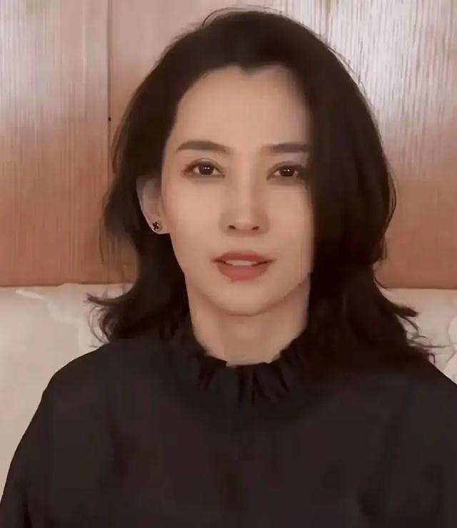 在森林里找不到北，呼叫汪峰，你最爱的森林北已经塌方！