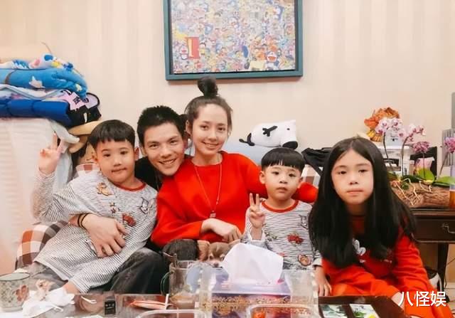 郭碧婷带家人逛泰国夜市,外甥露面超帅气,郭爸头发全白了变慈祥