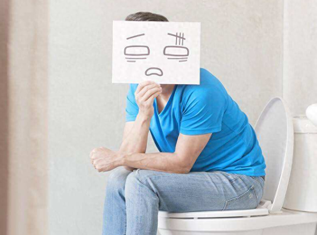 大腿根潮湿 有异味？分享中医一绝招，帮你把湿热从根铲除