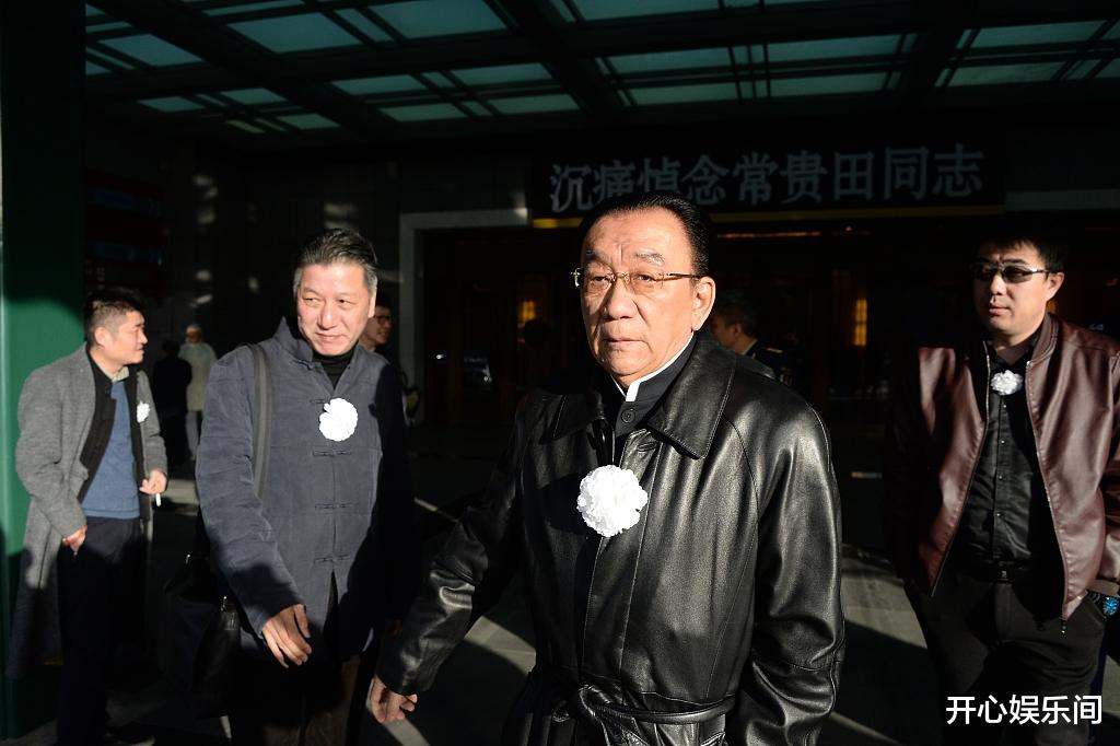 侯耀华突然向郭德纲发难反遭嘲笑: 别把自己也清理了?