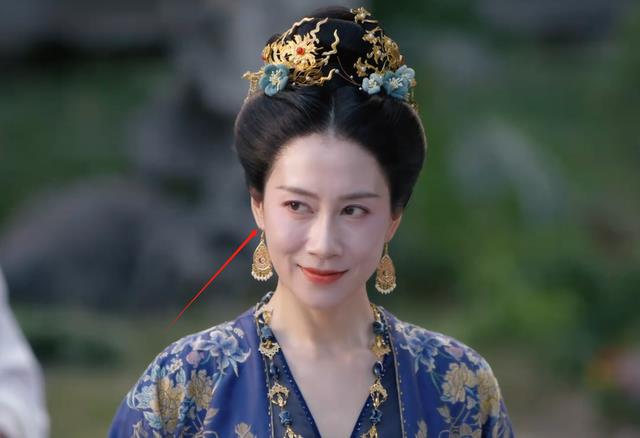 好家伙,任嘉伦《流水迢迢》开播差评一片,观众差评理由出奇一致