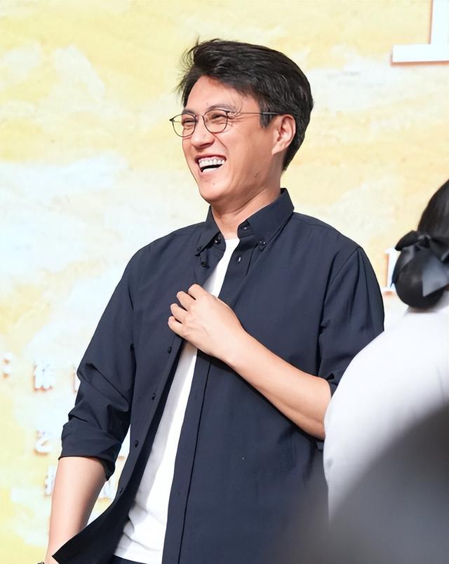 明明演技拉垮,却被吹成“老戏骨”,这7位演员终于现出原型了?