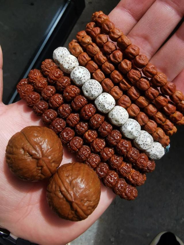 鉴别文玩有高招！让你成为行家里手！