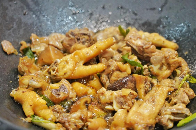 它是“免疫力之王”，含18种氨基酸，比牛肉营养，增强体质少生病