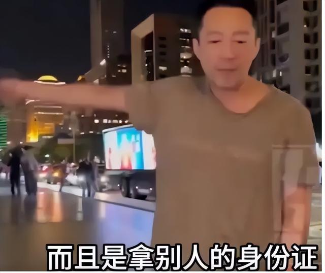 小S又和舞蹈老师跳舞了!浑身发红情绪亢奋,抱怨老公不碰自己