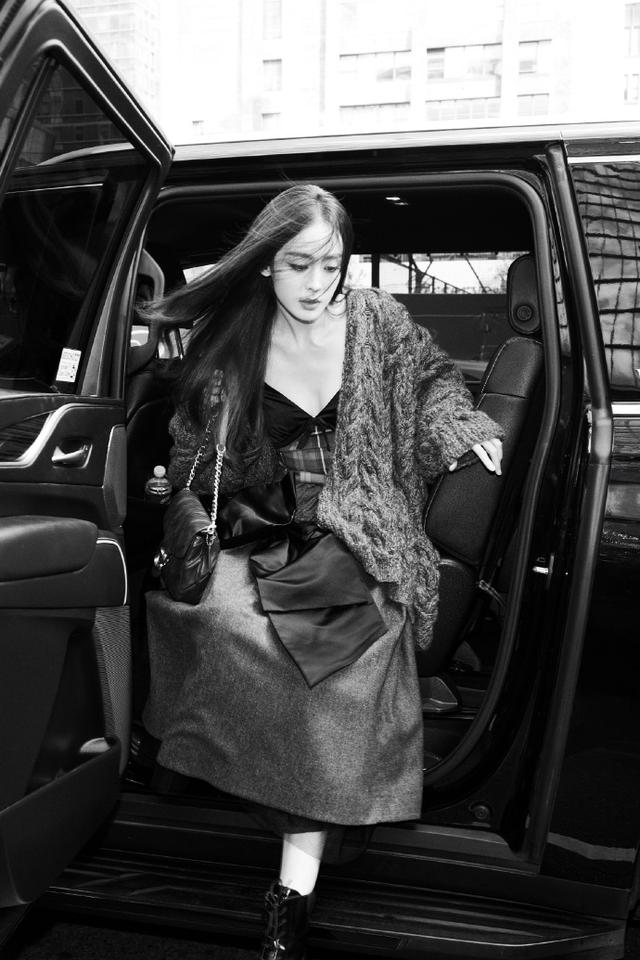 这天,被“长发公主切”的娜扎惊艳,皮肤白到发光却艳压木村光希