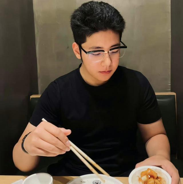 王诗龄|《爸爸去哪儿》播出10年后，5位萌娃近况如何，王诗龄变化太大了