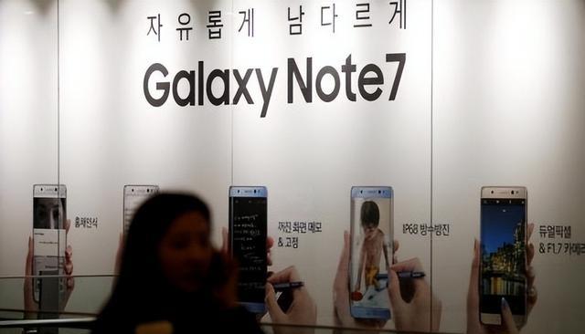 吓人!三星耳机突然爆炸,用户听力永久性受损!三星:可换副新的