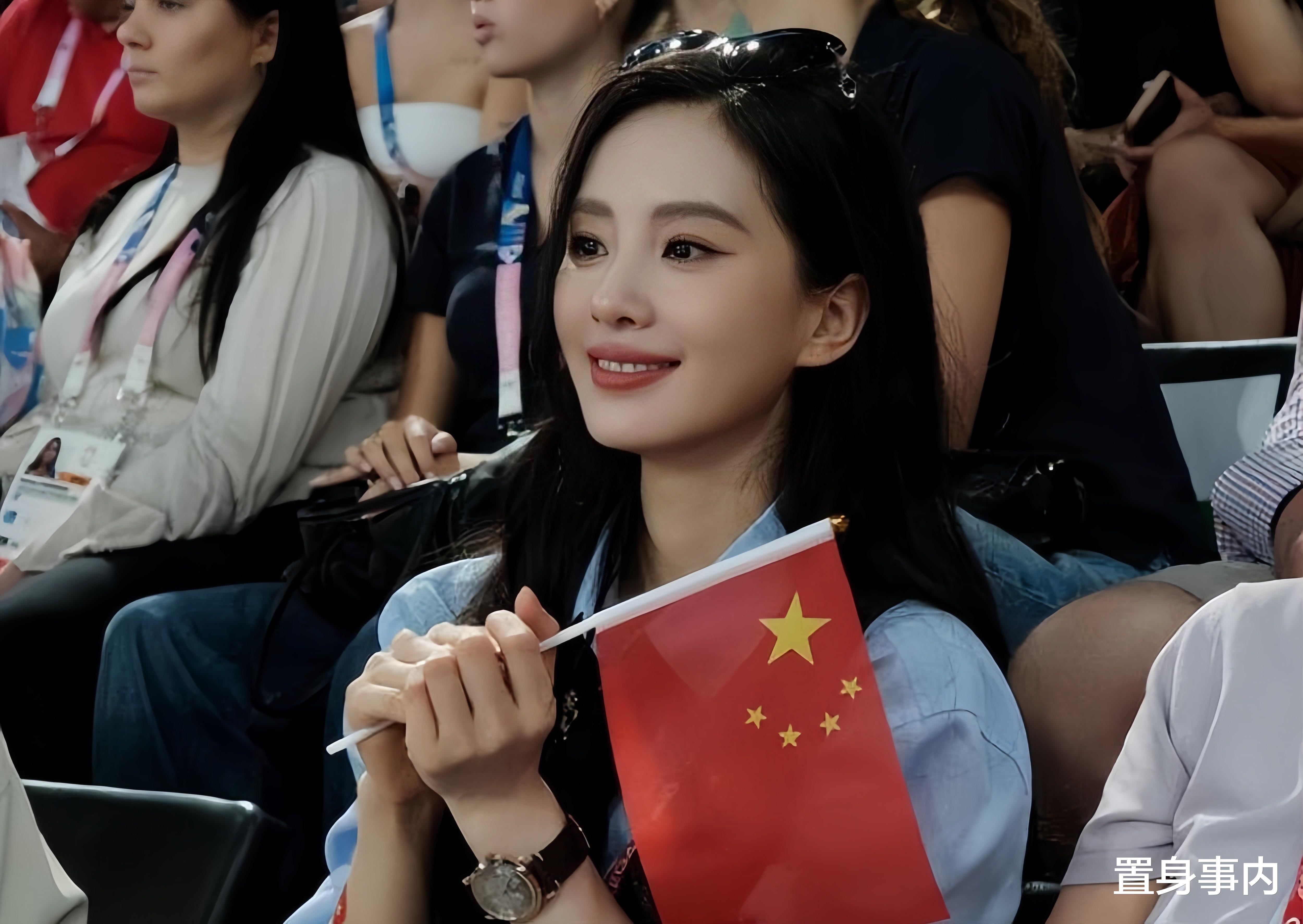 硬蹭奥运热度,开豪车逛故宫?90后女星被骂到删博,到底冤不冤?