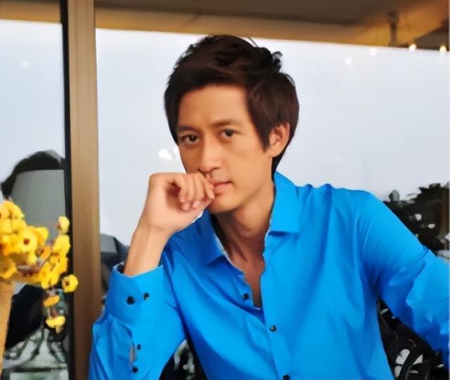 过气明星有多惨：背负百万债务，穷到下跪找工作，如今靠资助生活