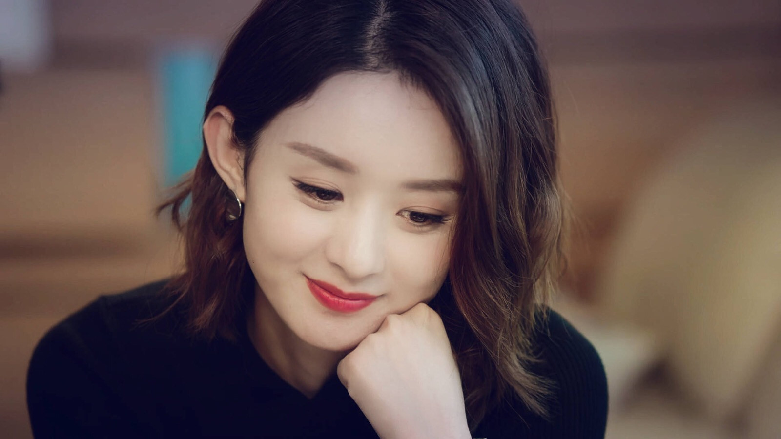 赵丽颖林更新早期微信互动曝光，网友热议：时光流转，磕糖不止！