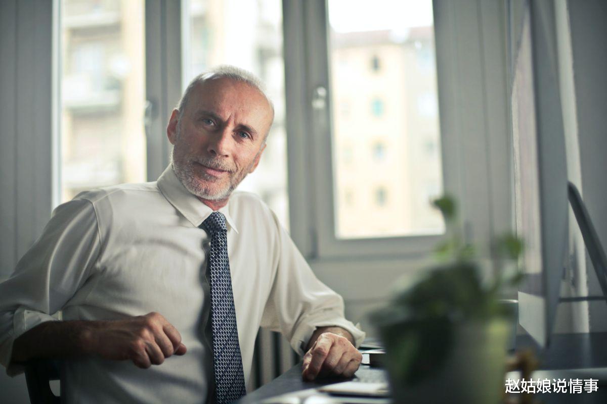 中年生活拦路虎：比贫穷更让人煎熬的四大问题