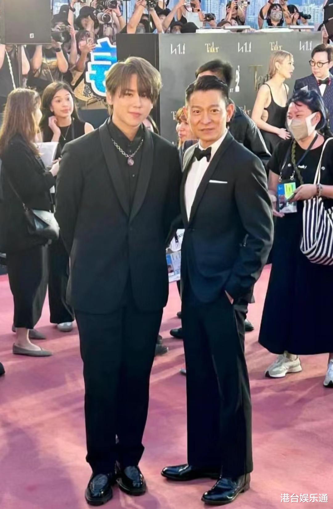 香港顶流姜涛粉丝遭痛批!亲ViuTV作家:不孝至极,影响偶像形象