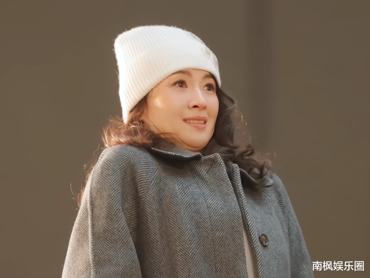 谢谢杨子，贡献出25年开年内娱的第一个笑话！