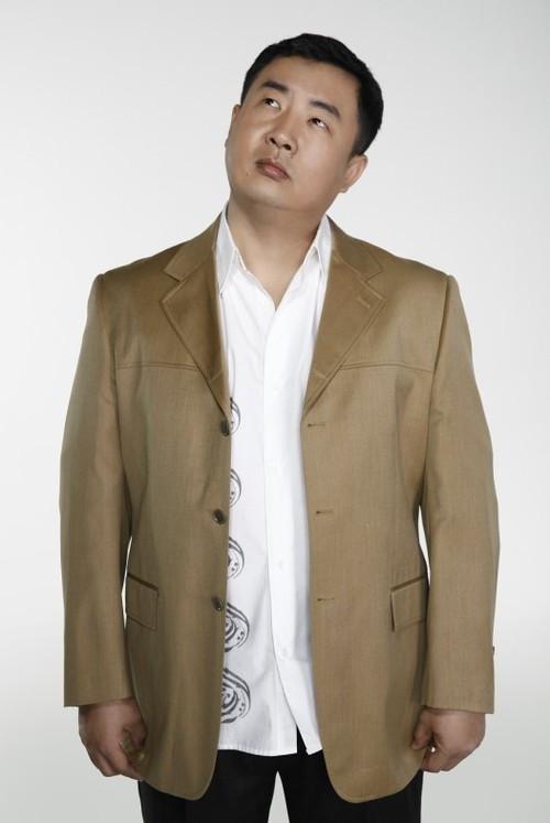 表面是演员,实际是“国际反恐专家”!这位著名老戏骨,隐藏好深