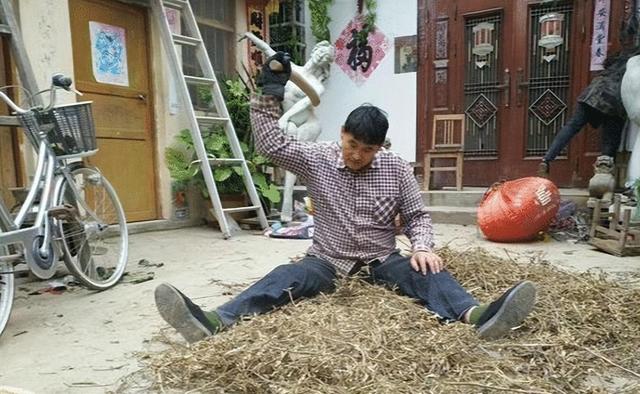 从农民到明星用了四十余年,从明星到身败名裂,朱之文只花了7天