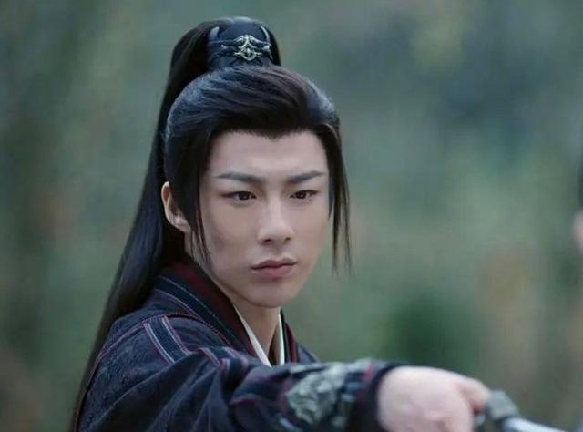 长相磕碜却演“绝世美男”,丑不自知的5位男星,究竟哪来的自信