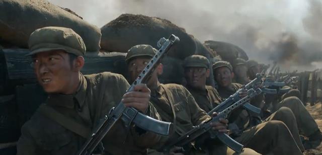 国庆档来袭!新华社力推陈凯歌30亿巨制战争片,吴京又要封神了