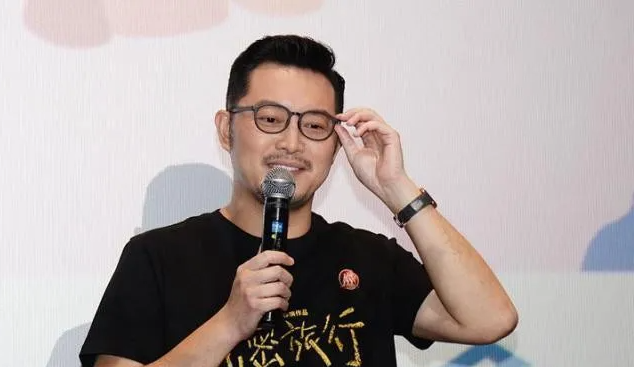 戏都没演明白,却装模作样当起了导演,这4位明星该醒醒了