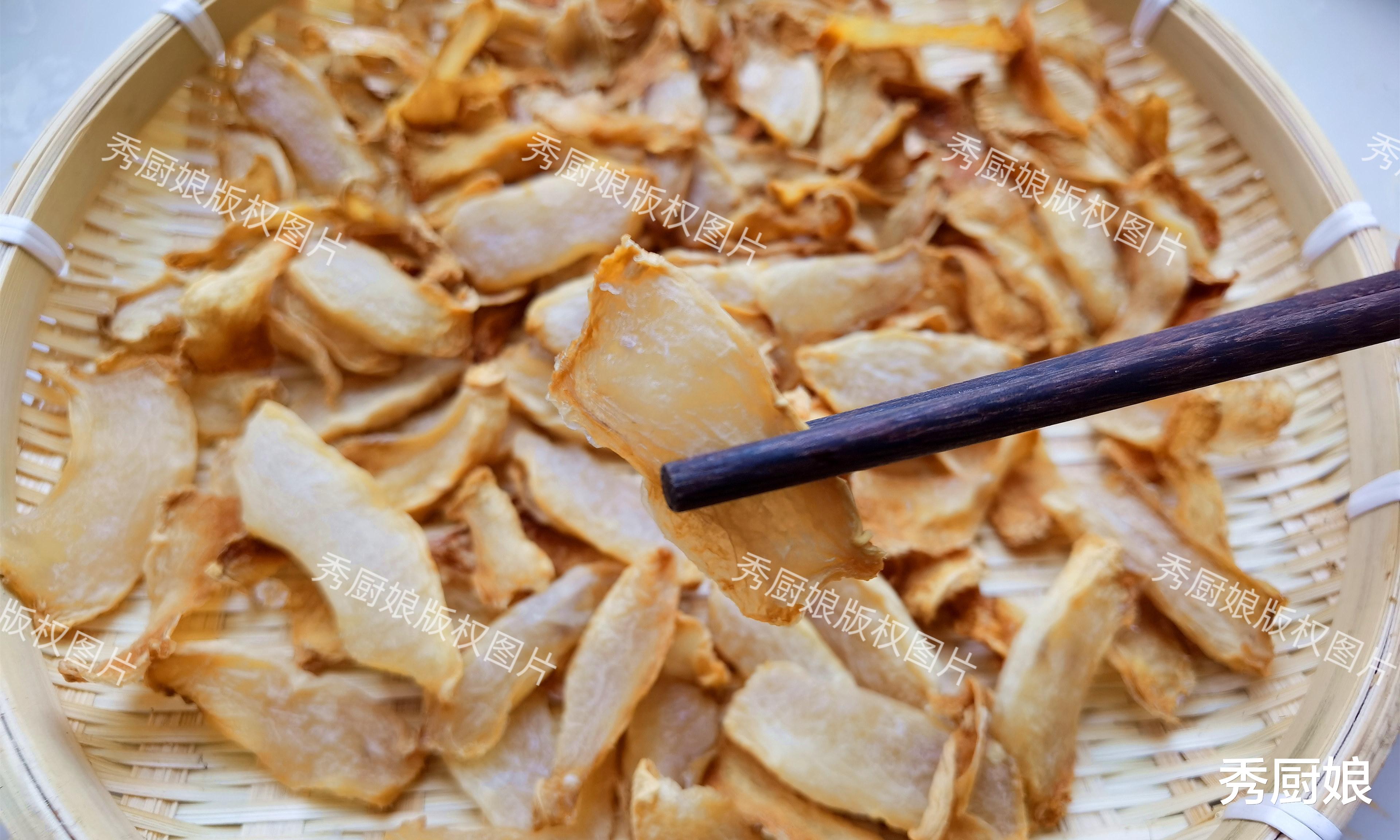 立秋后,碰到这菜别手软,买上20斤,晒干囤起来,冬天炖肉吃真香