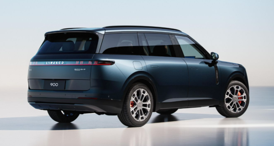 全新大6座SUV，媲美理想L9，长5240mm，还有“华尔兹”原地掉头