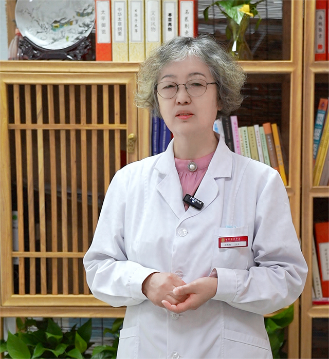 既有阴虚又有湿热，到底先滋阴还是先祛湿热？中医告诉你答案