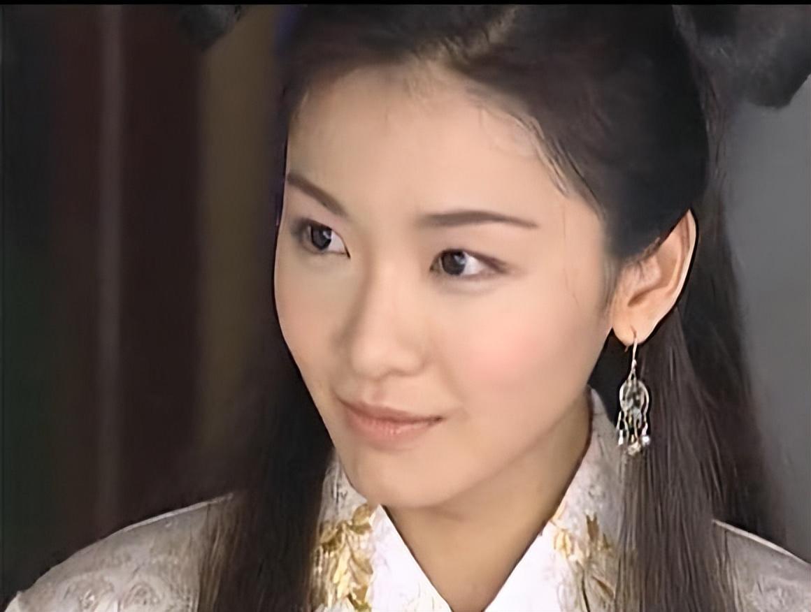 她因演戏被打成脑震荡，今一健身就晕厥，当事人下跪都没有被原谅