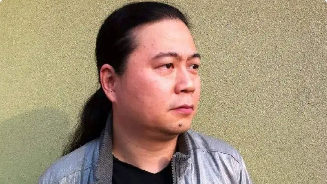 汪海林批评姚安娜演技，言辞够狠，评论区脏话连篇，一点脸面不给留