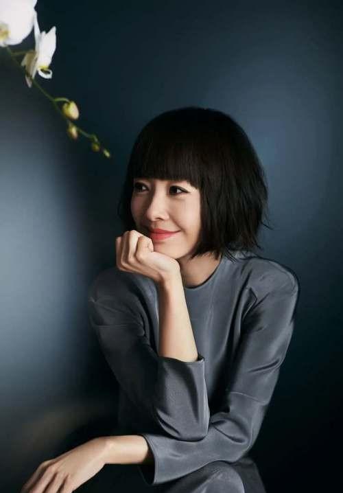 从“访谈一姐”到“悄悄消失”,54岁的鲁豫,还是走到了如今地步