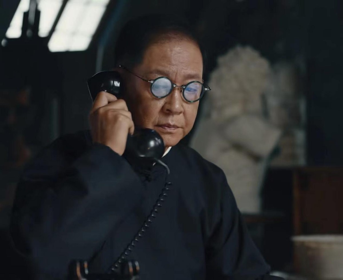 一场“做鱼”戏,王志文演技出神入化,连王劲松都黯然失色