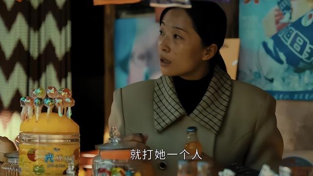 《微暗之火》暴露戏太多被投诉,尺度大儿童不宜,网友怒骂很荒唐