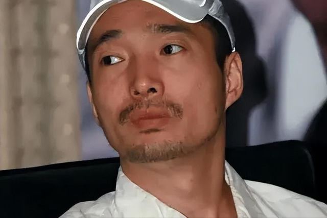 机修工平民影帝李易祥,和女星曾黎分手,转身娶韩国美女为妻