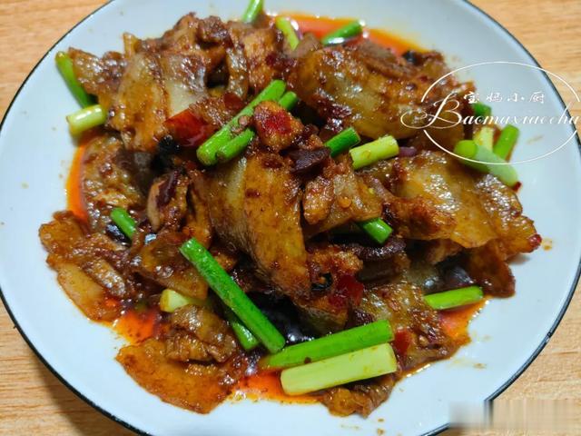 北京小伙给父母做的晚餐火了,网友:羡慕嫉妒,闺女没法要了