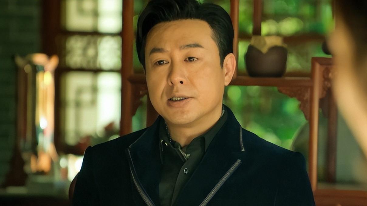 悬疑剧《不可告人》播4集，拿下飙升榜第一，刘奕君这回淘到宝了