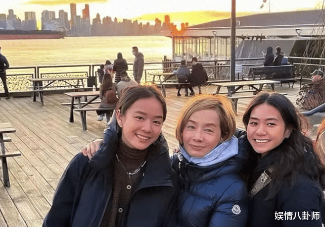 张国荣前女友被曝出猛料:64岁毛舜筠患红斑狼疮多年,如今一直靠饮食调理