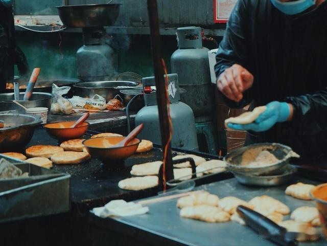 中国徒有其名的5种早餐，价格贵，滋味差，这5地上榜，你吃过几次