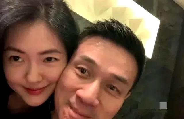 万万没想到！48岁大s过世，46岁小s却翻盘，活成了姐姐羡慕的样子