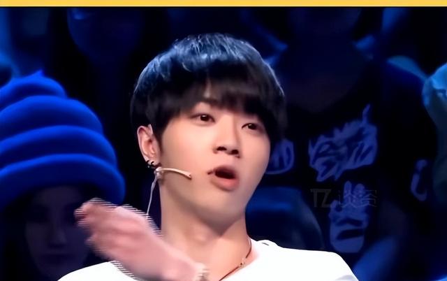 华晨宇怒了!官宣演唱会却因“拒绝月经羞耻”上热搜,气的飙脏话