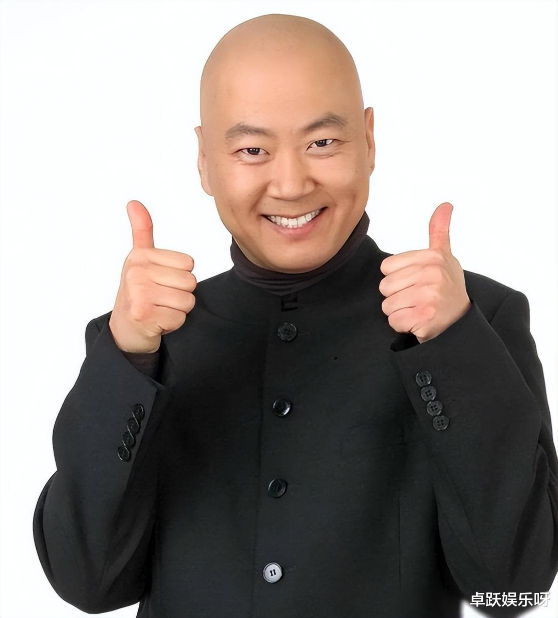 超20次登春晚,因一句话被索赔1亿,56岁单身无儿无女的他去哪了