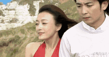 比叶珂更惨的是她！曾为黄晓明赔付千万，被雪藏多年，至今未婚！