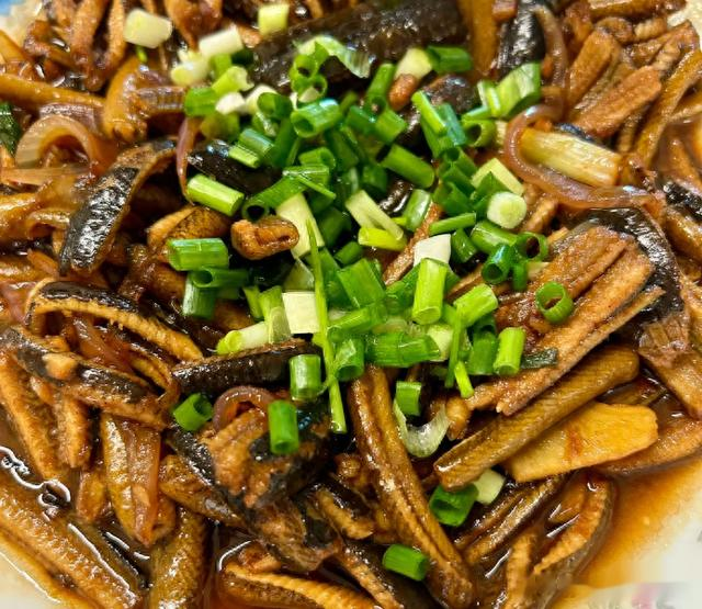 上海女子吐槽婆婆做的饭菜,婚后3个月瘦19斤,网友:我也吃不下