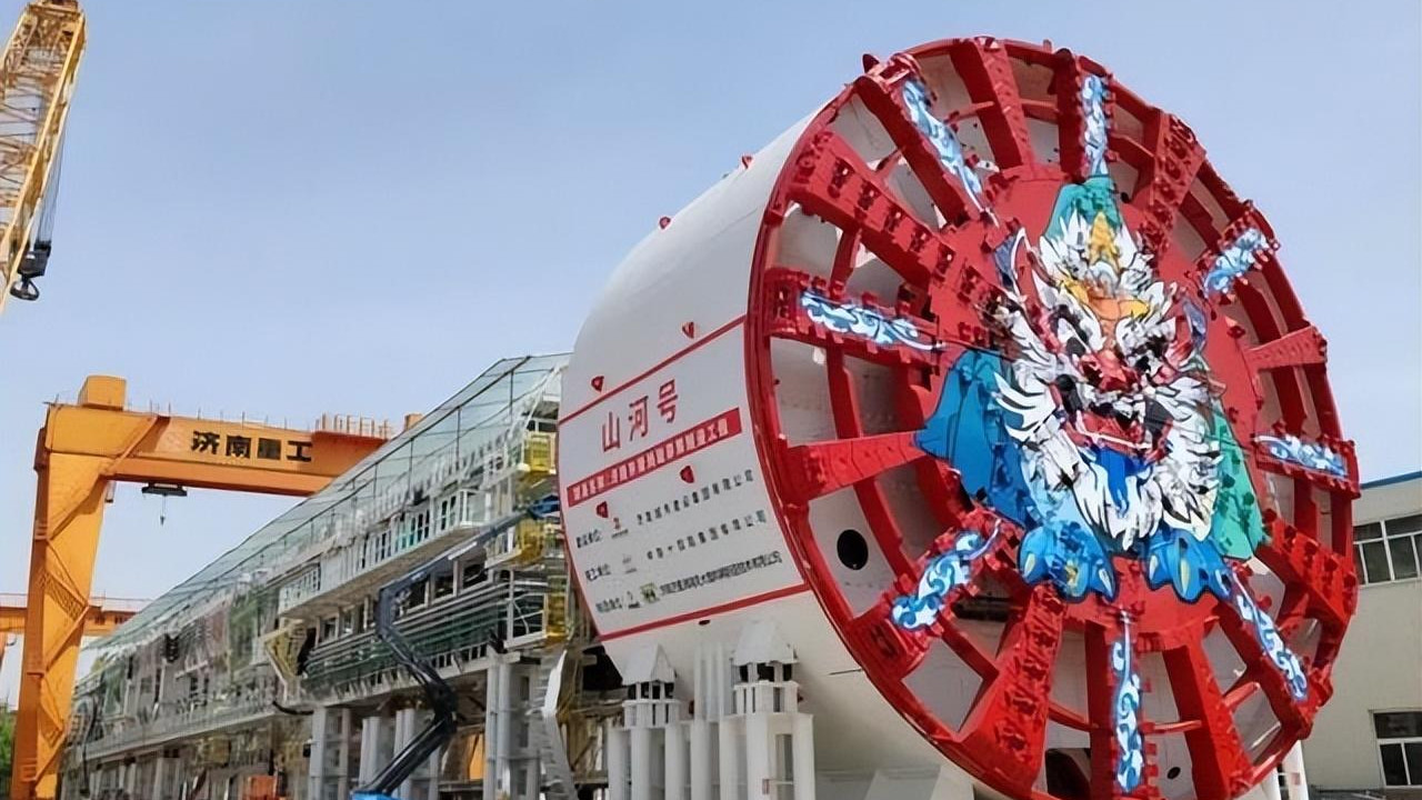 中美德“盾构机”速度差距：德国每小时6米，美国3.6米，那中国呢