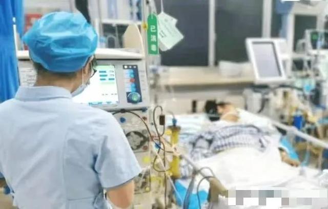 S妈早有预感，却被小S强劝去日本！事发后悲痛删除与女婿合影