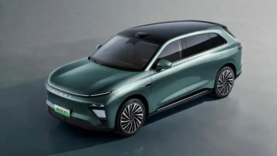 2024奇瑞最强王炸，新SUV仅3天销量破1.5万台，续航超2100KM