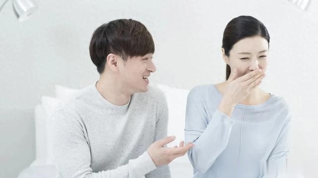 女性更年期,多吃5种碱性食物,补雌激素更显年轻