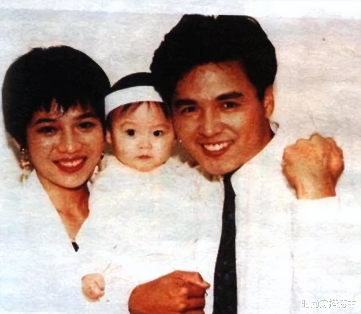 曾因长相太丑被骂像猴,被最丑星二代,如今张庭女儿让人高攀不起